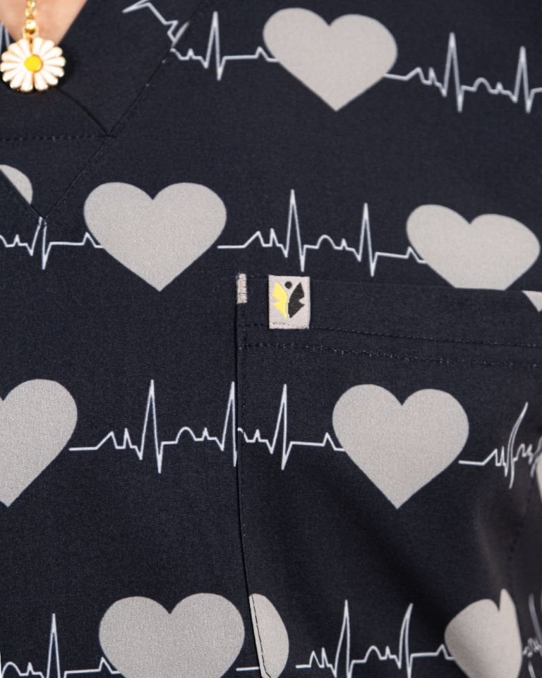 Gri Kalp Atışı Desenli Likralı Cerrahi Kol Tek Üst