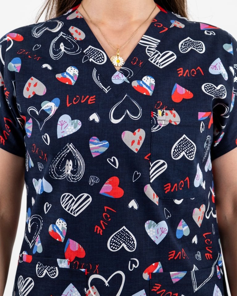 Love Desenli Likralı Cerrahi Kol Tek Üst