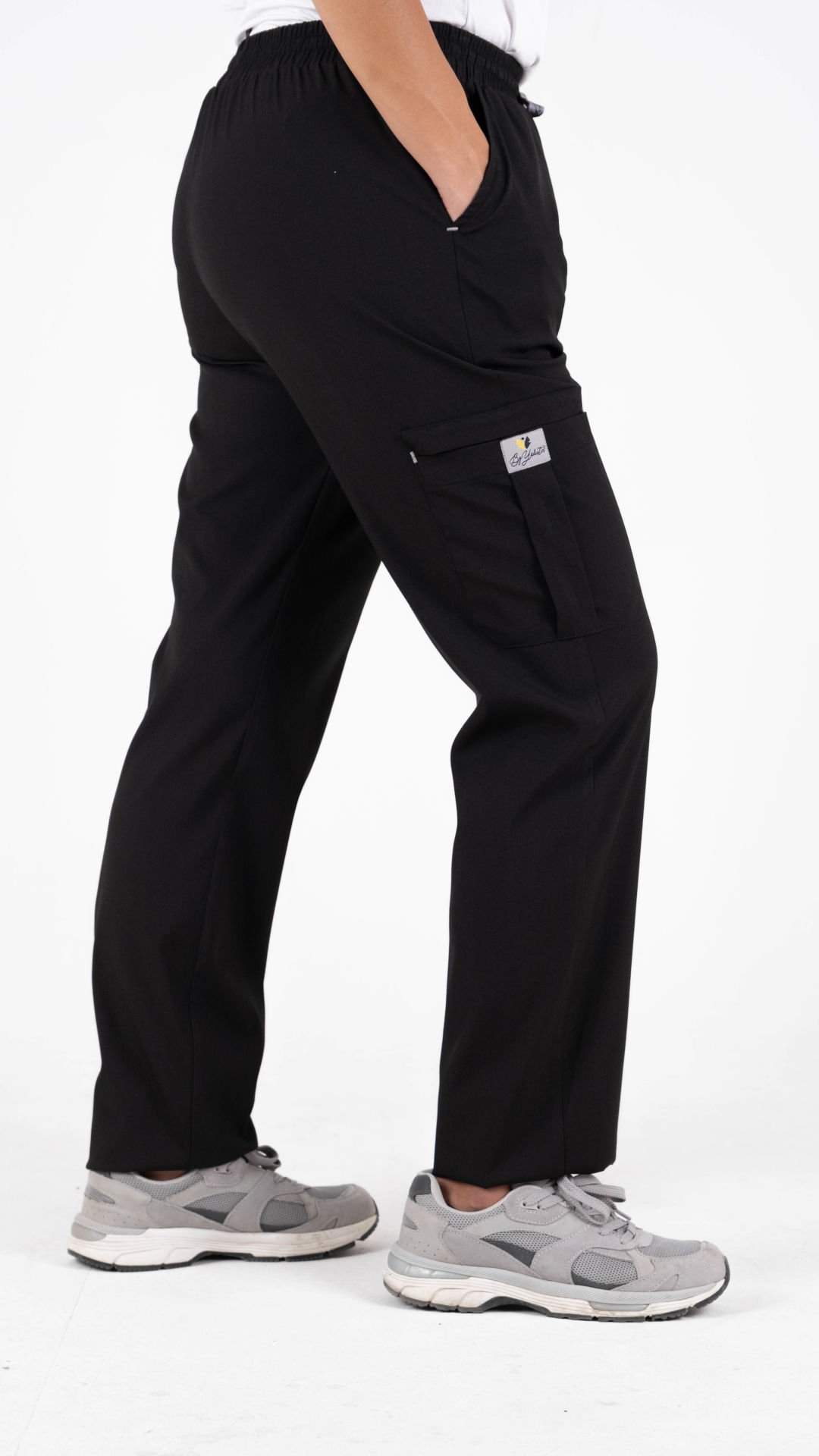 Siyah Likralı Kargo Cepli Boru Paça