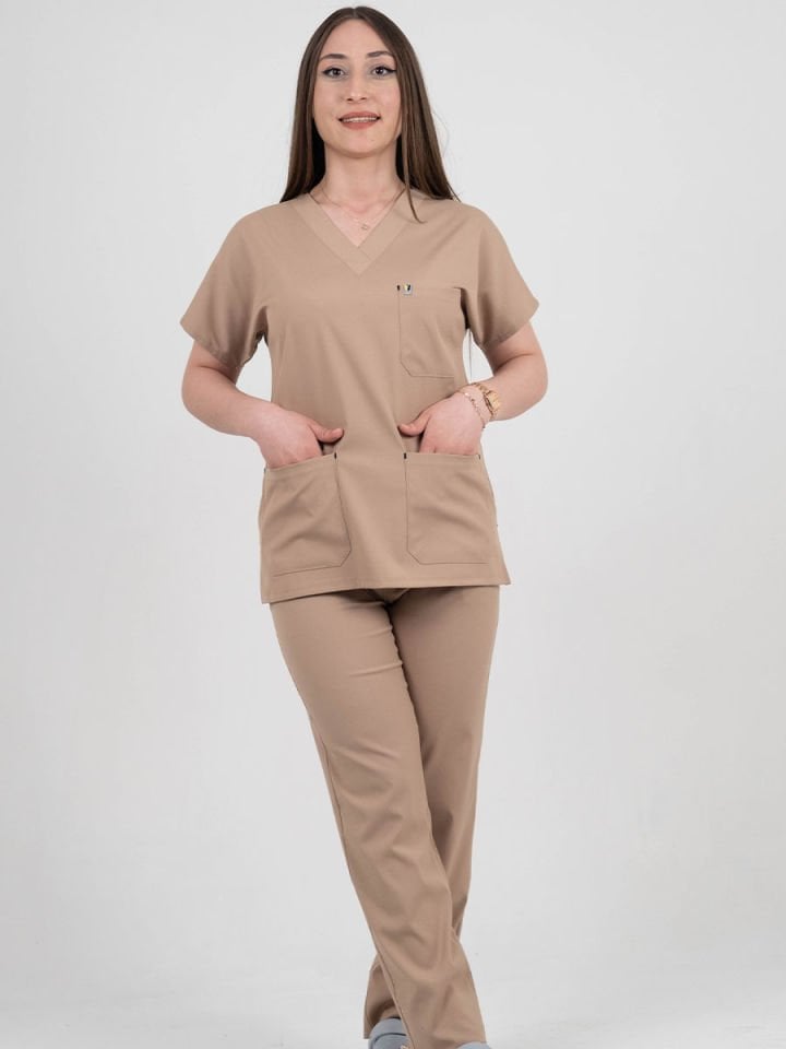 Bej Likralı Cerrahi Kol Takım